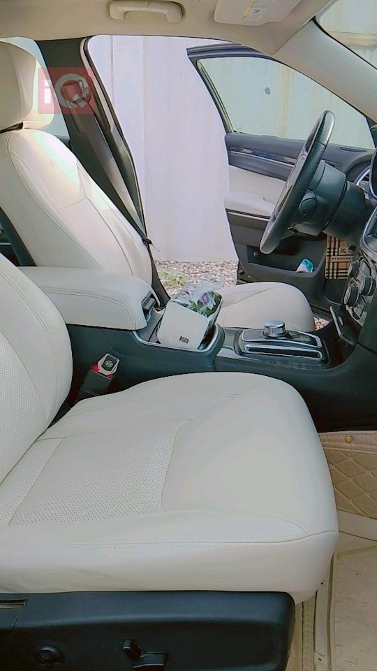 Chrysler 300